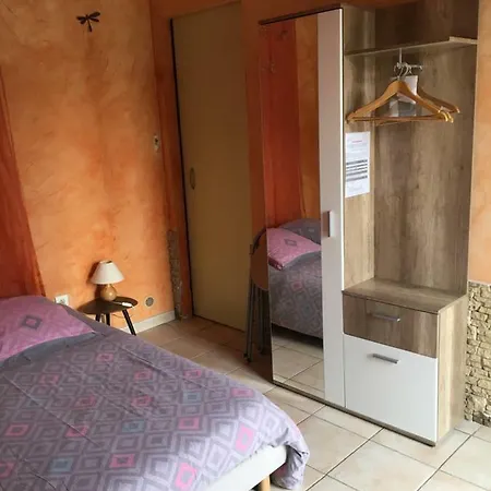 Chambres D'hotes Le Rampaillou Bed & Breakfast